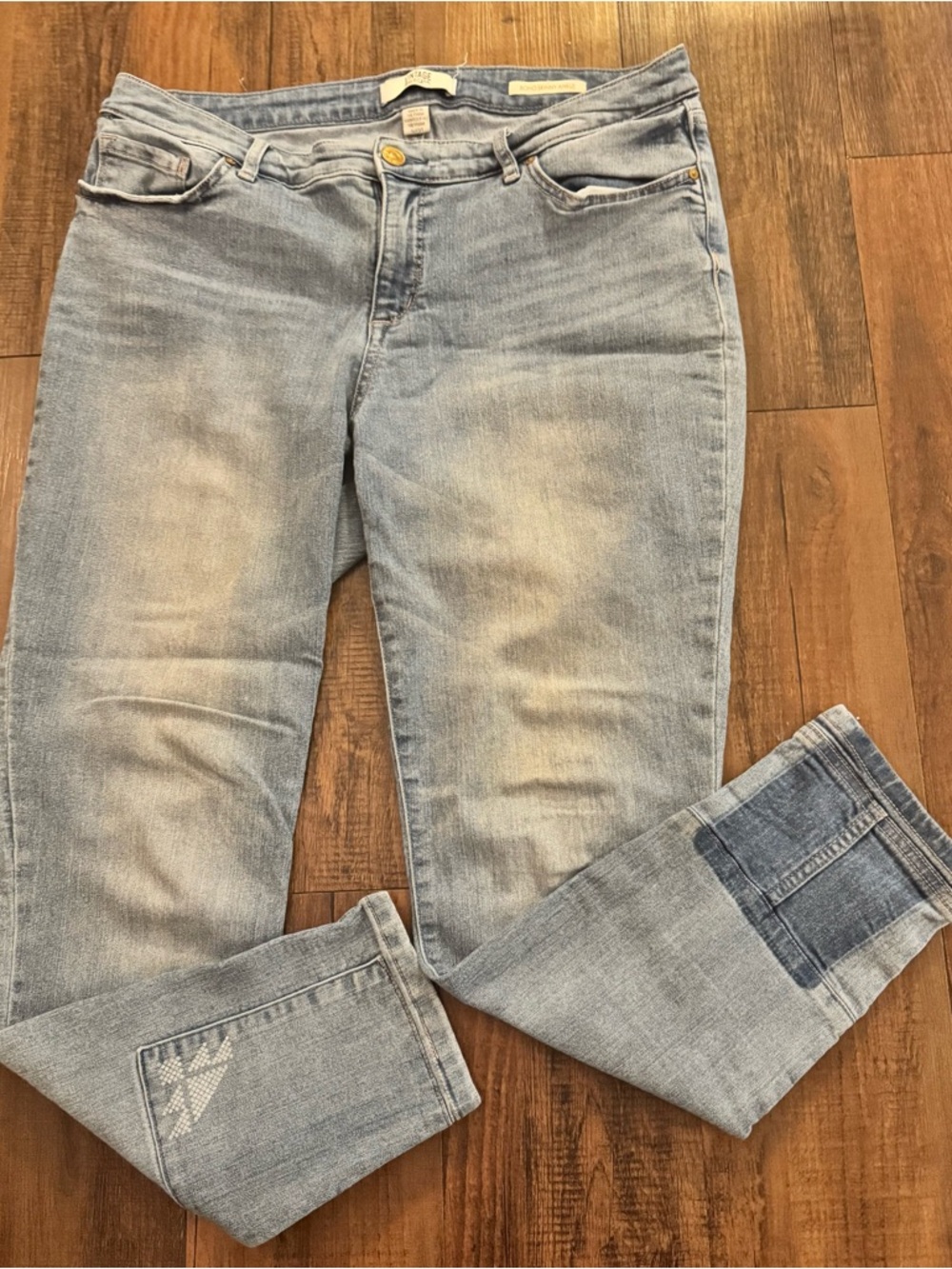 Vintage America Jeans Women’s Size 12 BOHO Skinny Ankle Blue Denim Distressed